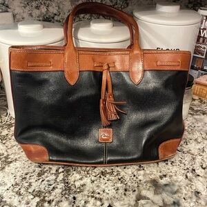 Dooney&Bourke